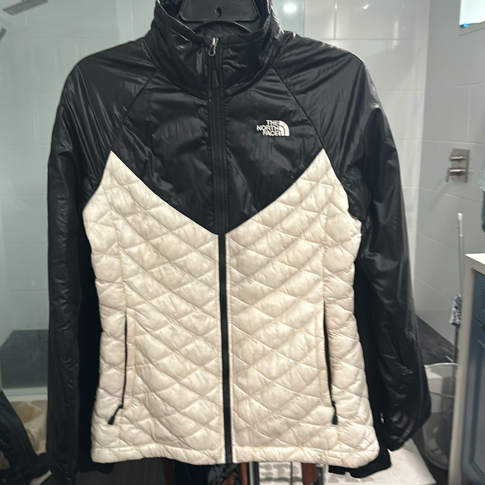 North face primaloft jacket